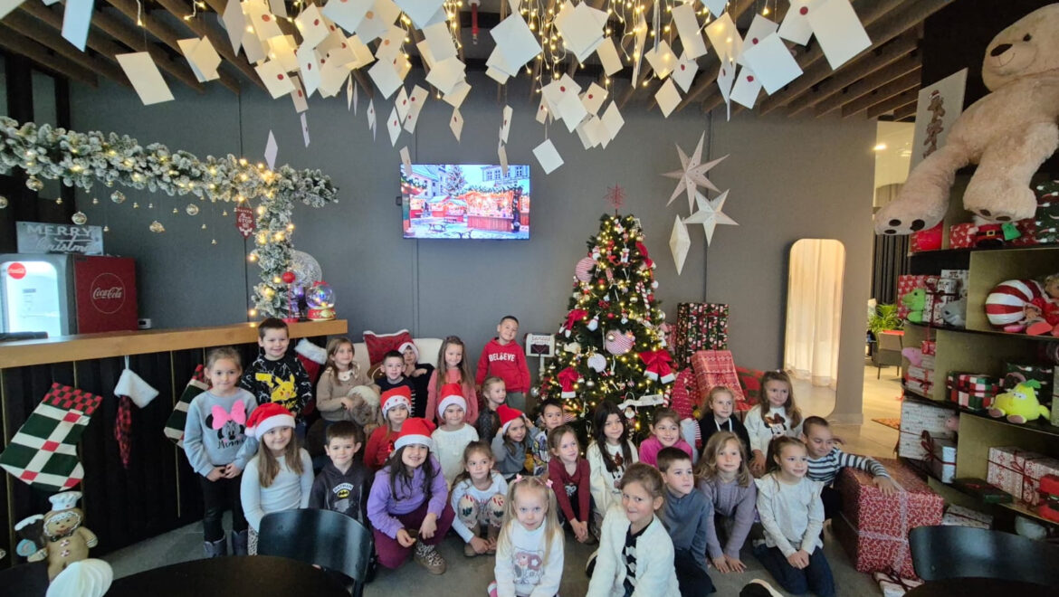 “Balončići“ u božićnoj čaroliji hotela Lyra